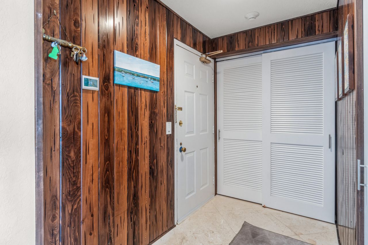 5600 N Flagler Drive, Unit 1209, West Palm Beach, FL 33407 Photo