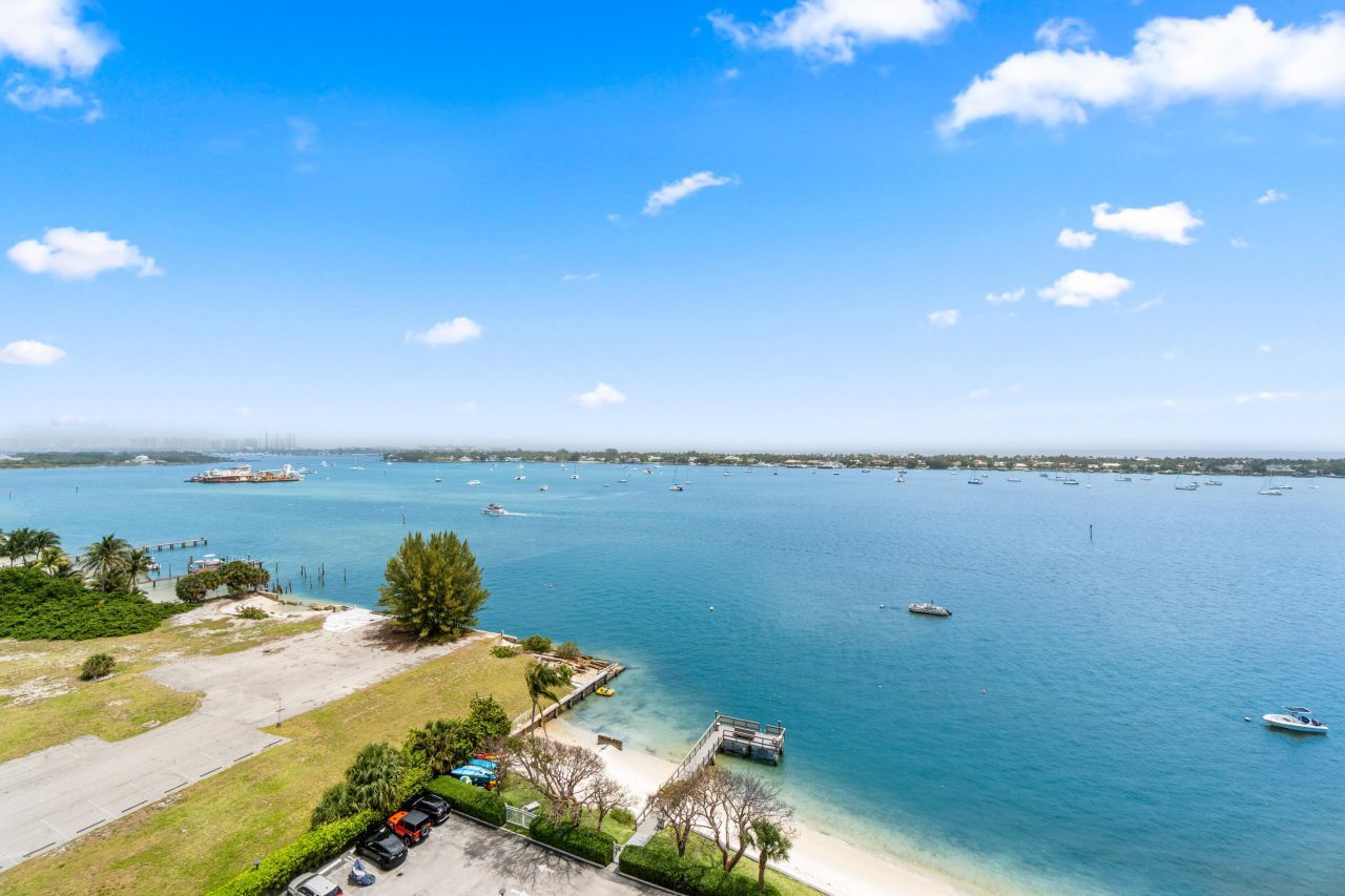 5600 N Flagler Drive, Unit 1209, West Palm Beach, FL 33407 Photo