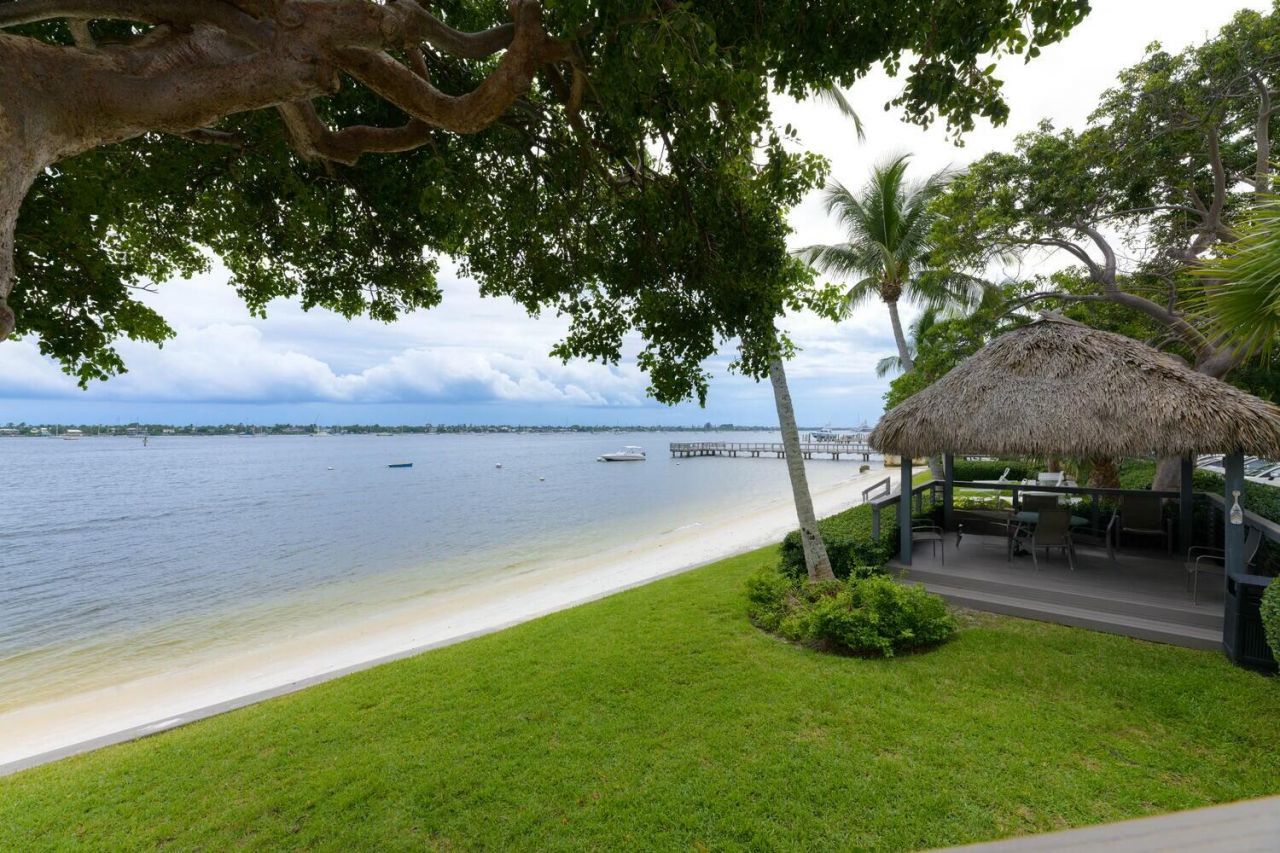 5600 N Flagler Drive, Unit 1209, West Palm Beach, FL 33407 Photo