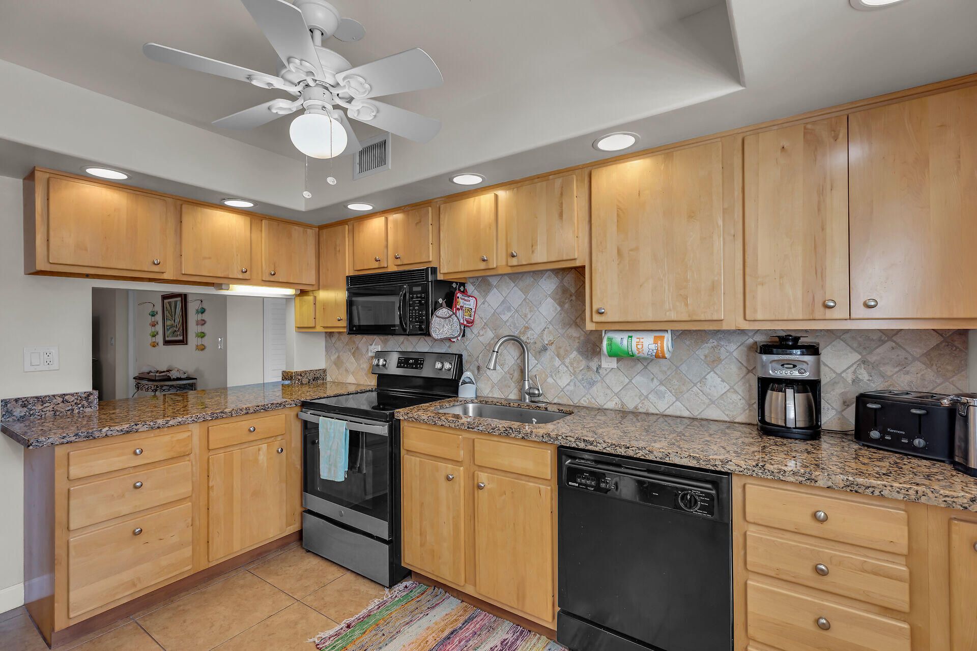 601 W Ocean Drive, Unit 203A, Key Colony, FL 33051 Photo