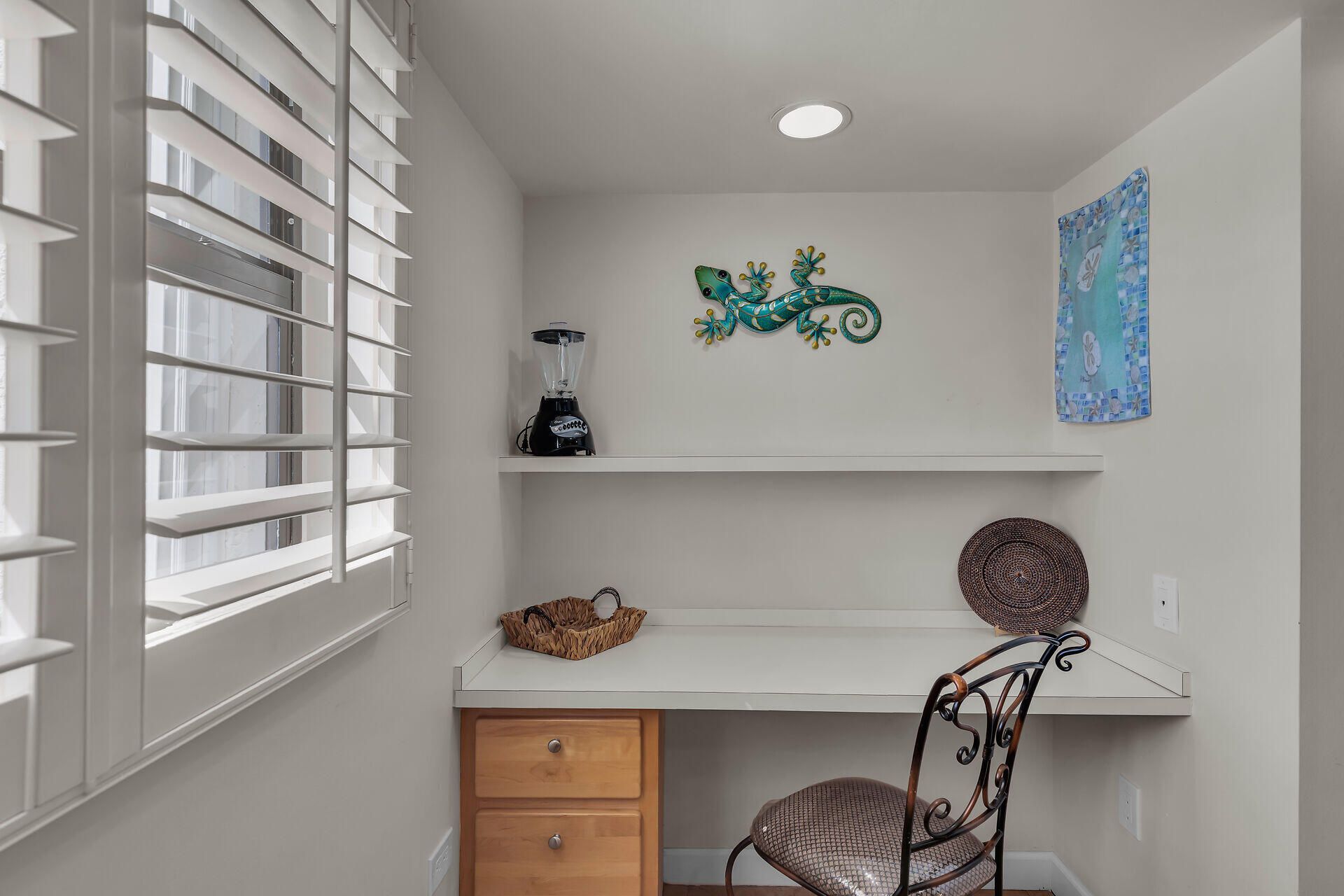601 W Ocean Drive, Unit 203A, Key Colony, FL 33051 Photo
