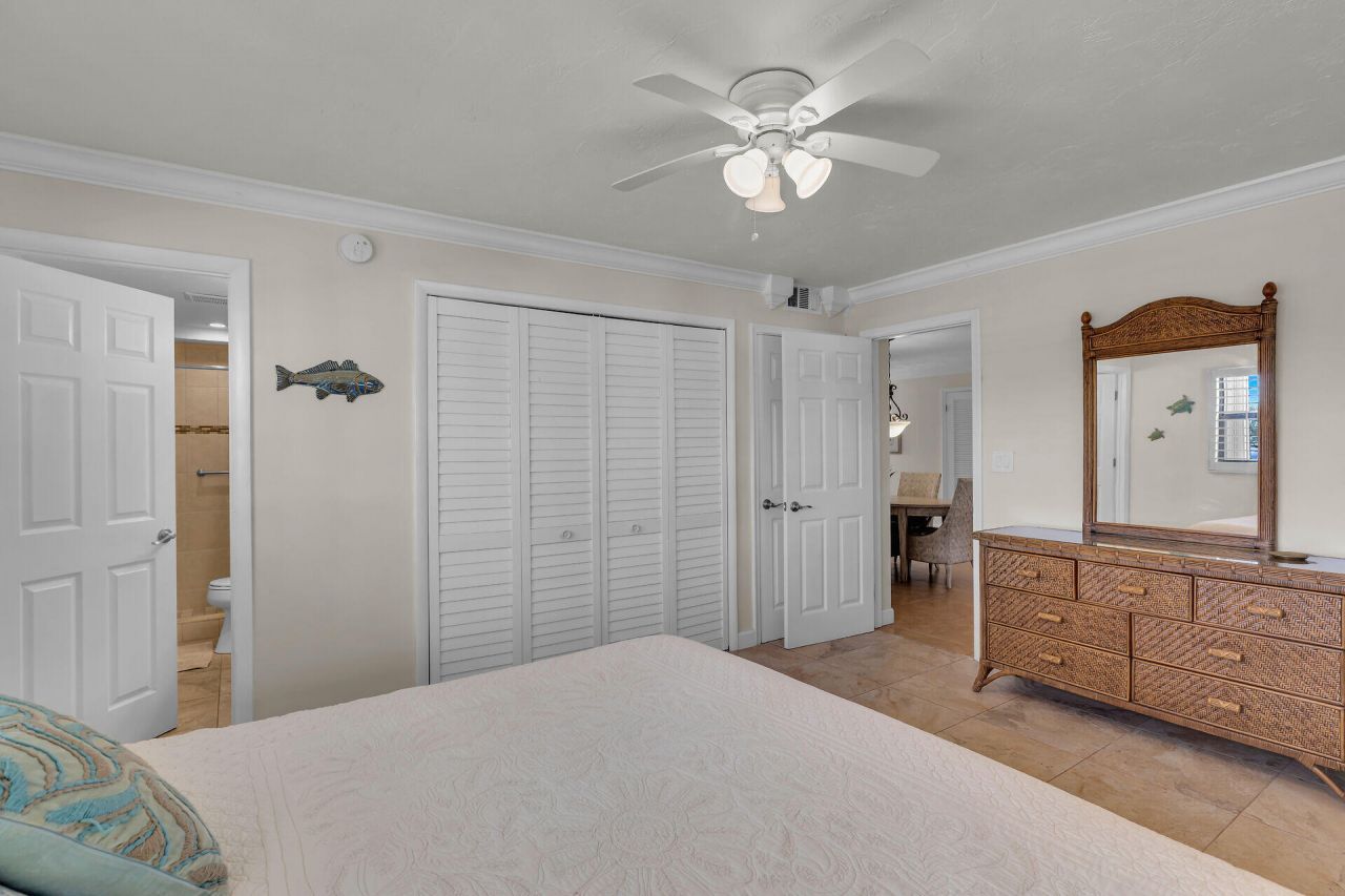 601 W Ocean Drive, Unit 203A, Key Colony, FL 33051 Photo