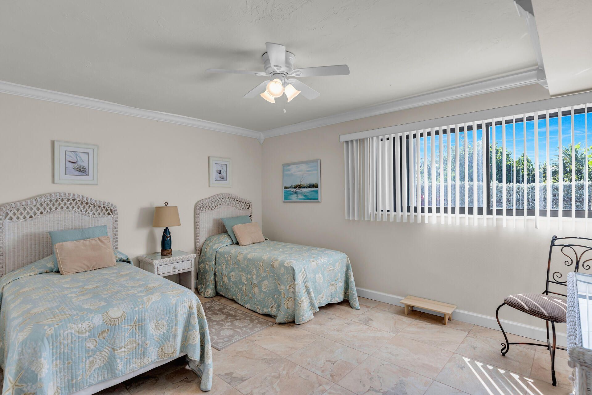601 W Ocean Drive, Unit 203A, Key Colony, FL 33051 Photo