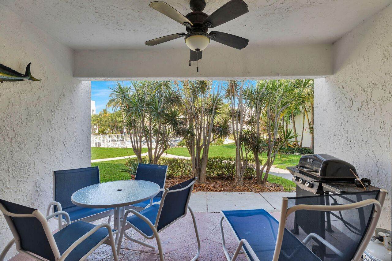 601 W Ocean Drive, Unit 203A, Key Colony, FL 33051 Photo