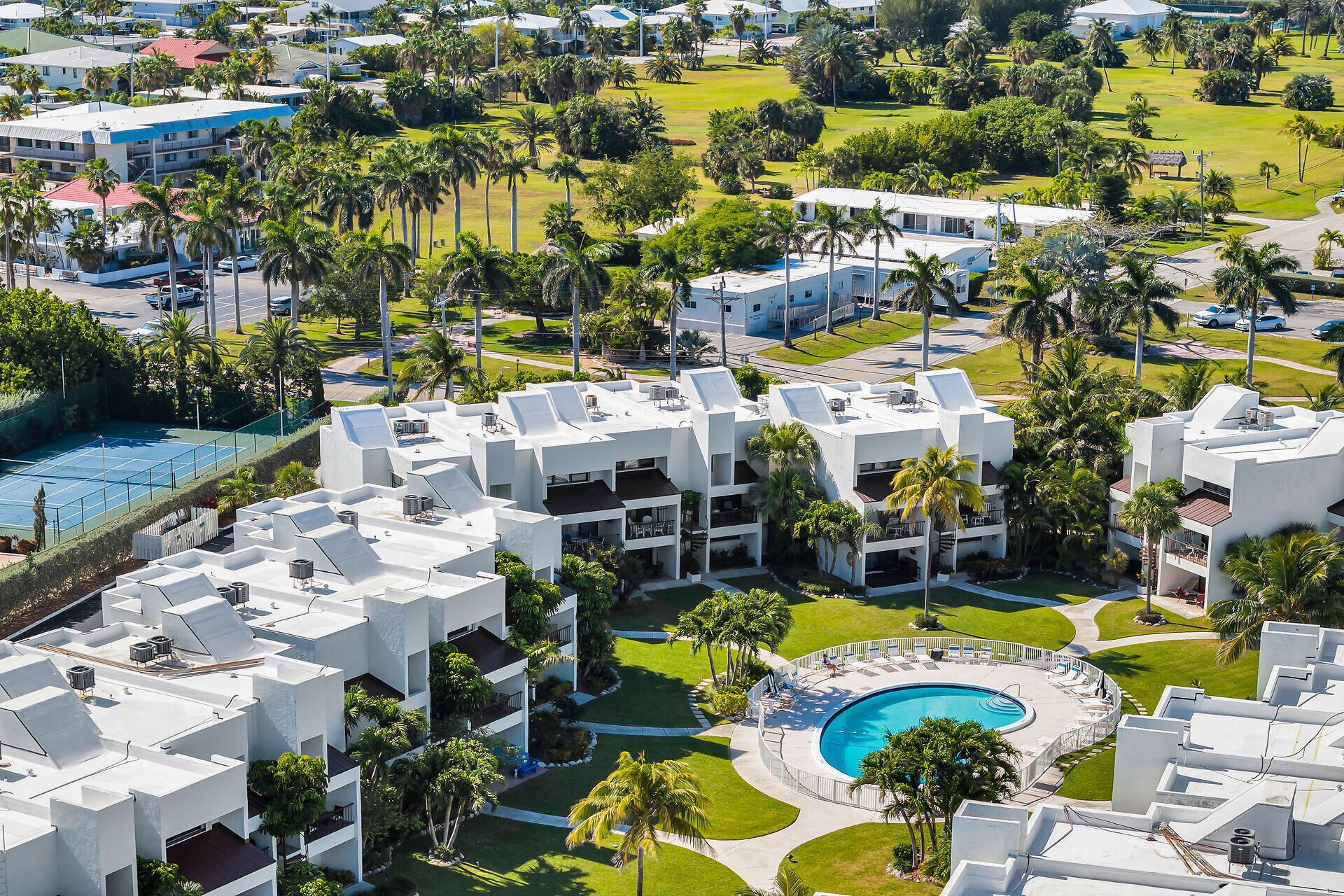 601 W Ocean Drive, Unit 203A, Key Colony, FL 33051 Photo