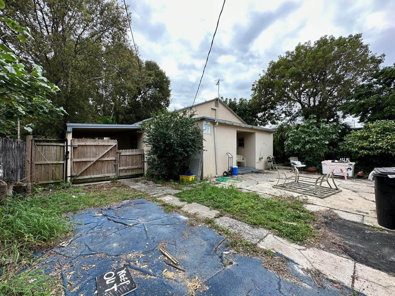 523 48th Street, West Palm Beach, FL 33407 Photo