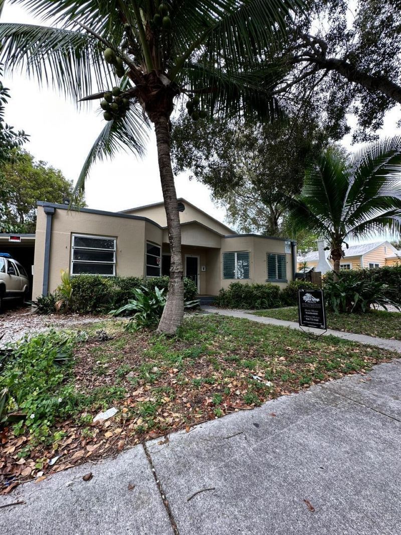 523 48th Street, West Palm Beach, FL 33407 Photo