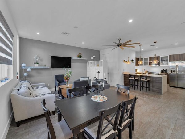 1045 NE 18th Avenue, Unit 105, Fort Lauderdale, FL 33304