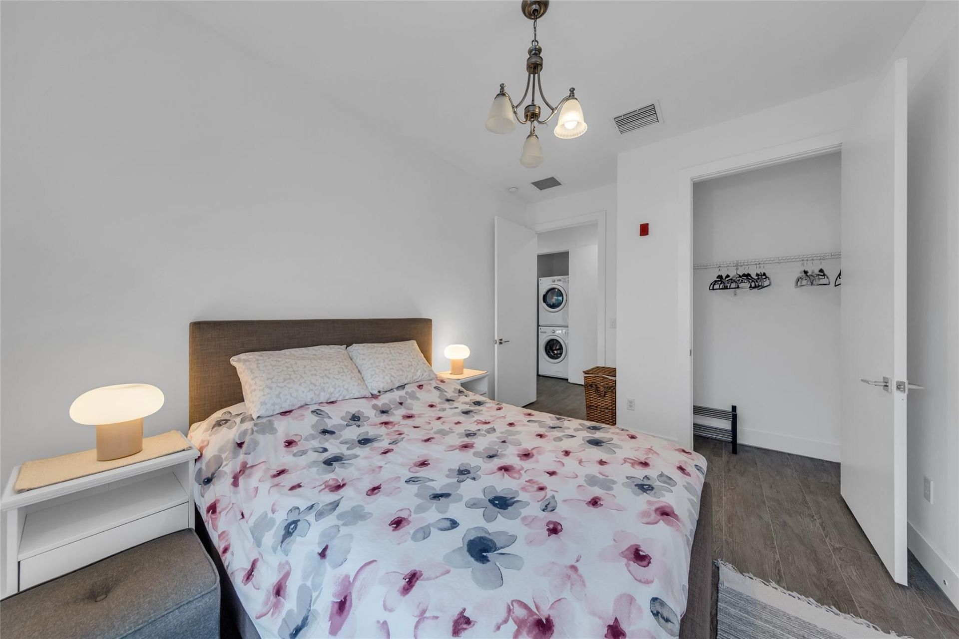 1045 NE 18th Avenue, Unit 105, Fort Lauderdale, FL 33304 Photo