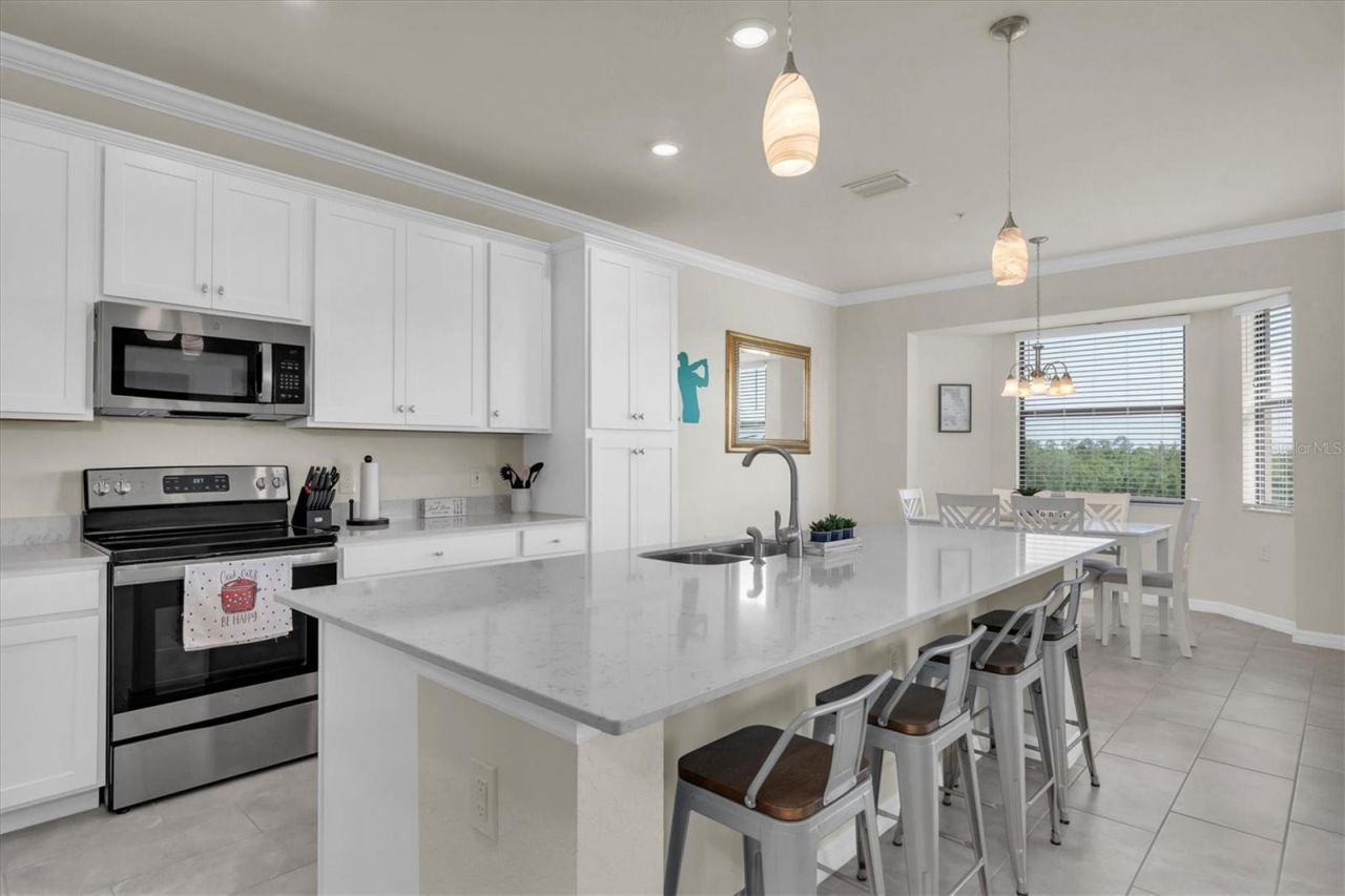 17810 Gawthrop Drive, Unit 406, Bradenton, FL 34211 Photo