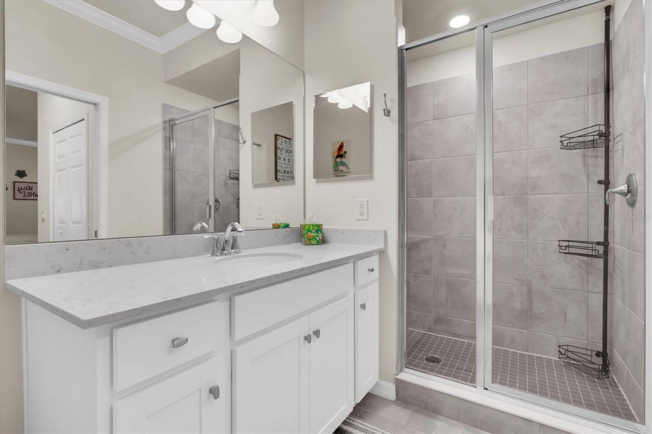 17810 Gawthrop Drive, Unit 406, Bradenton, FL 34211 Photo