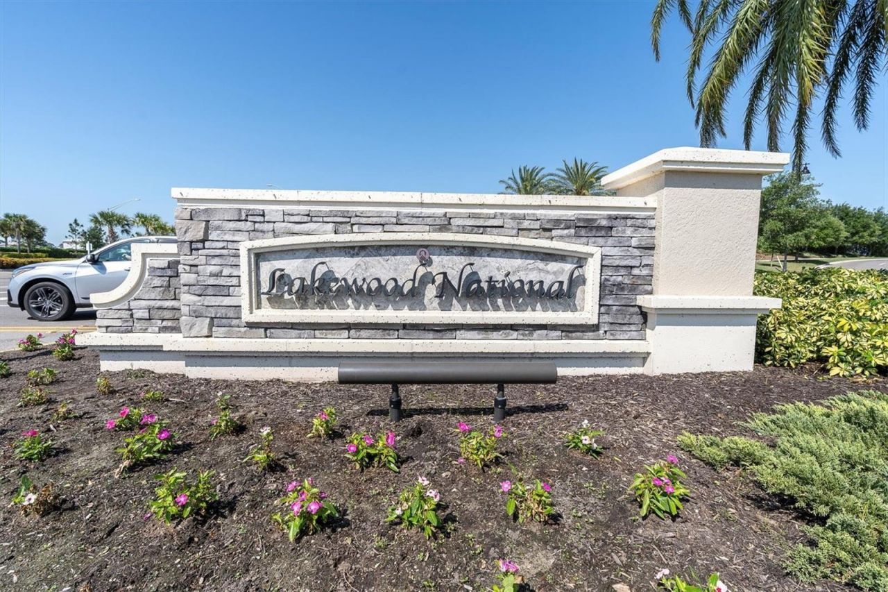 17810 Gawthrop Drive, Unit 406, Bradenton, FL 34211 Photo