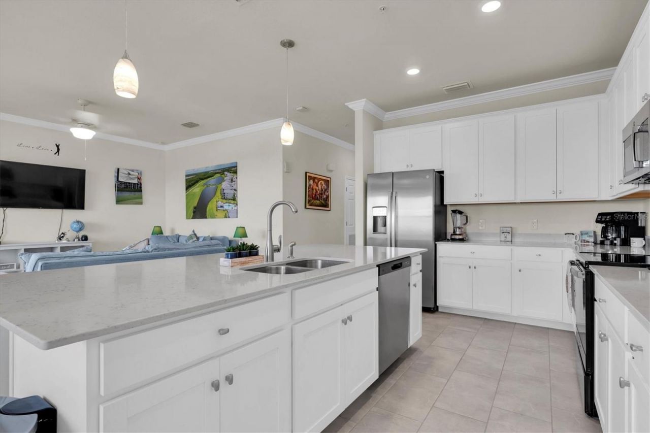 17810 Gawthrop Drive, Unit 406, Bradenton, FL 34211 Photo