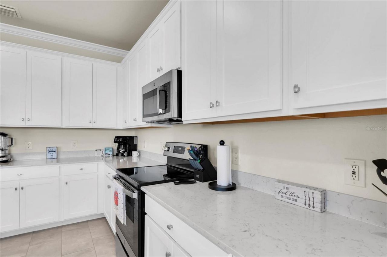 17810 Gawthrop Drive, Unit 406, Bradenton, FL 34211 Photo