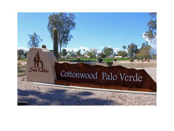 10401 E TWILIGHT Drive, Sun Lakes, AZ 85248