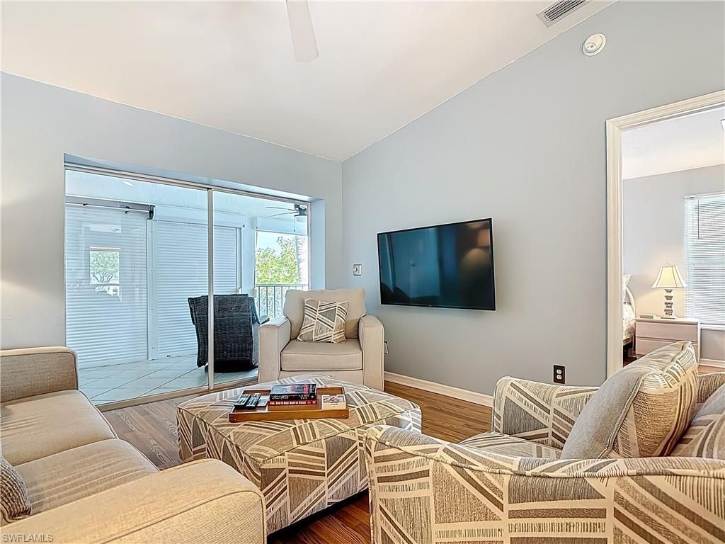 1025 Mainsail Dr, Unit 215, Naples, FL 34114 Photo