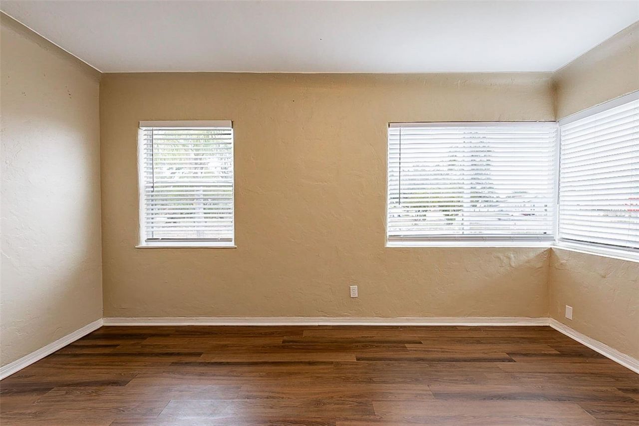 2001 16th Street S, Saint Petersburg, FL 33705 Photo