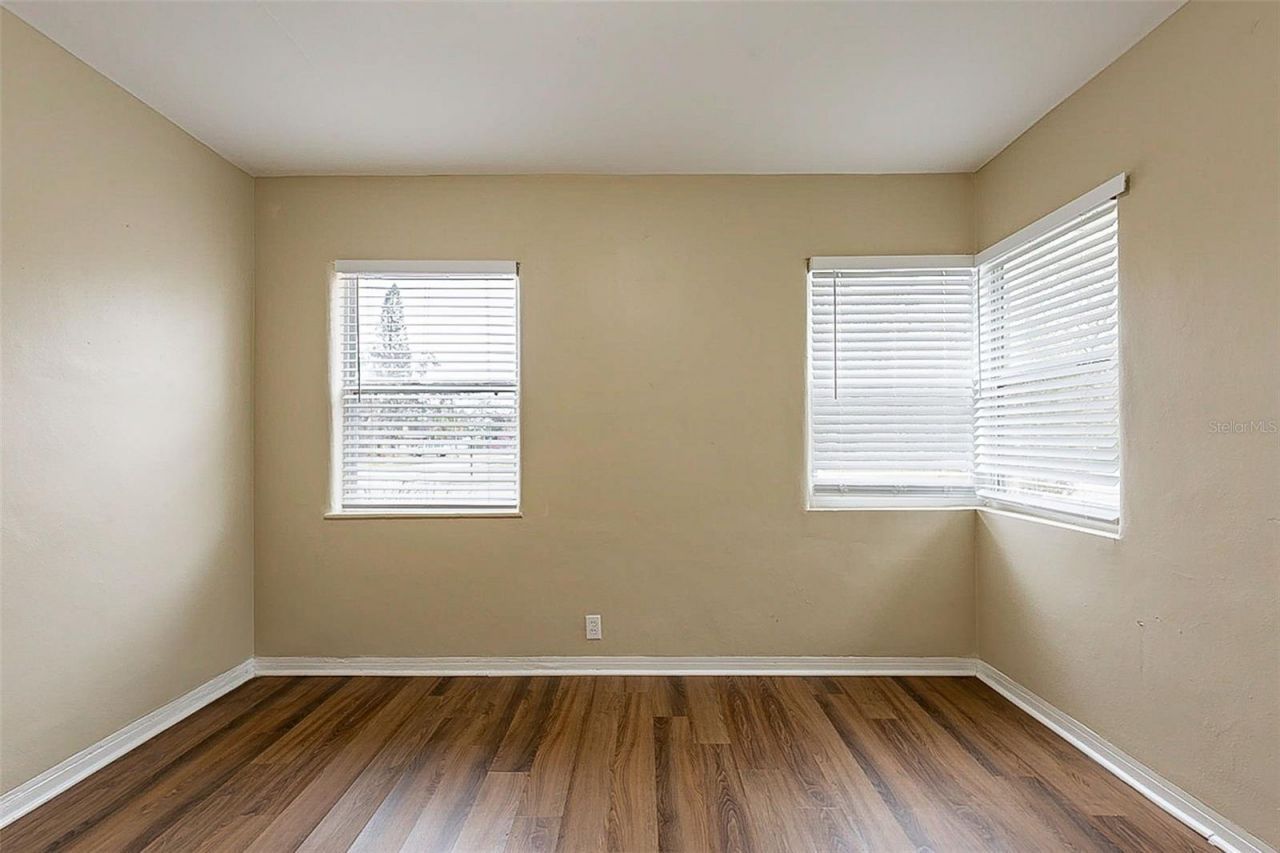 2001 16th Street S, Saint Petersburg, FL 33705 Photo