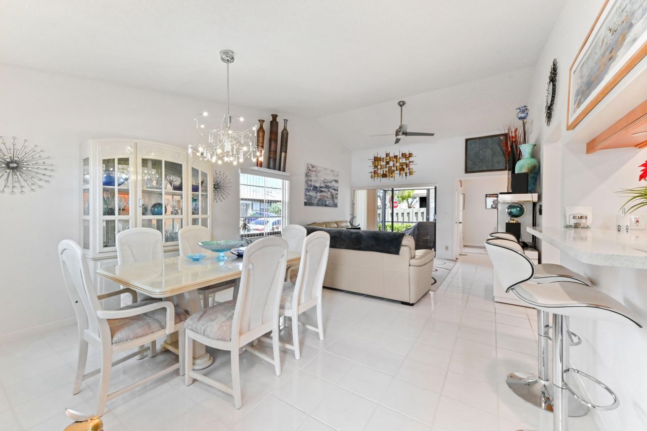 18538 Breezy Palm Way, Boca Raton, FL 33496 Photo