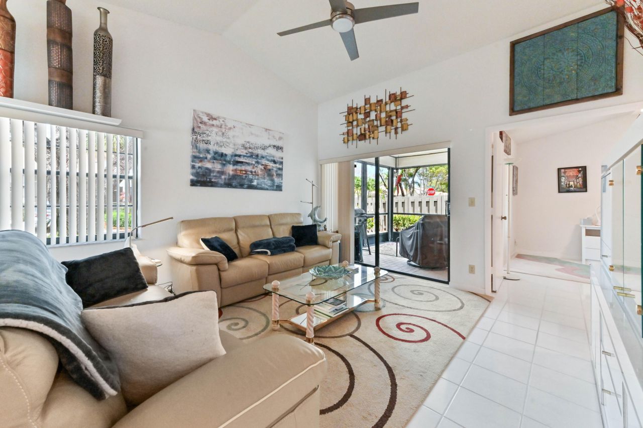 18538 Breezy Palm Way, Boca Raton, FL 33496 Photo