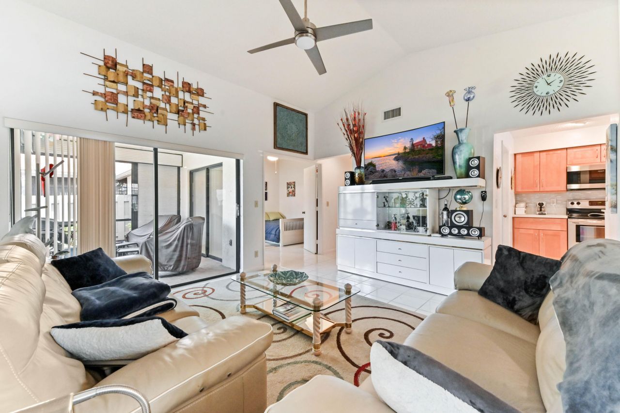 18538 Breezy Palm Way, Boca Raton, FL 33496 Photo