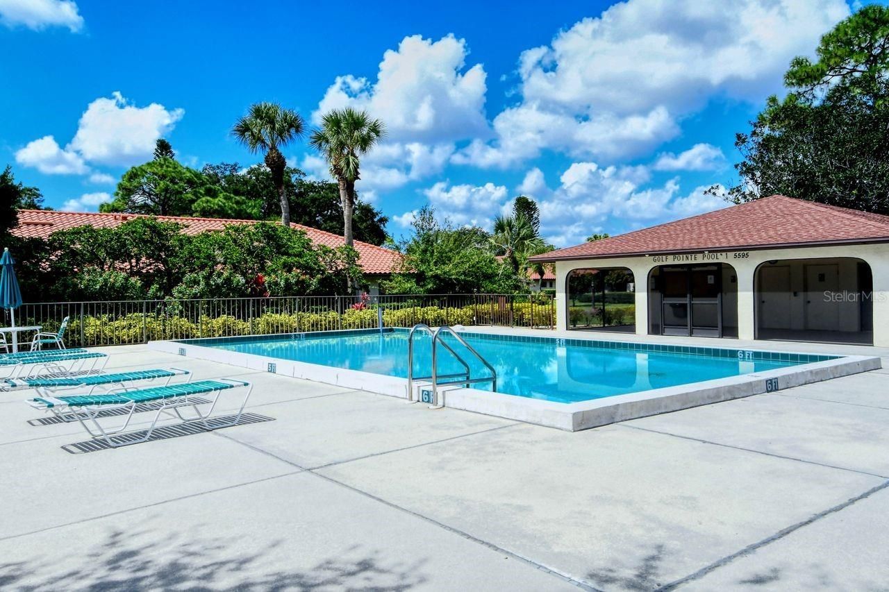 5630 Golf Pointe Drive, Unit 205, Sarasota, FL 34243 Photo