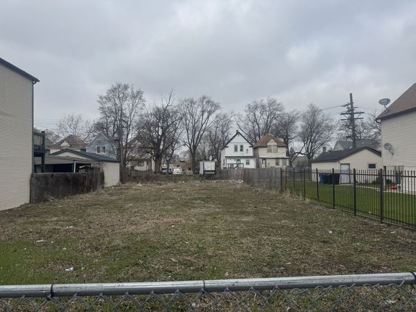 4644 W Ohio Street, Chicago, IL 60644