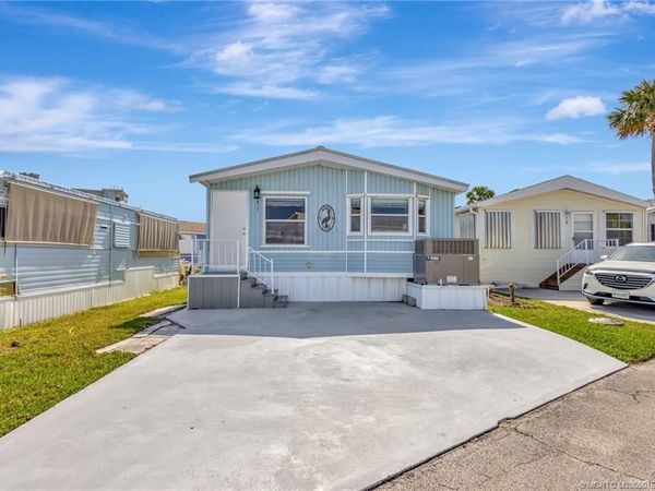 10725 S Ocean Drive, Unit 437, Jensen Beach, FL 34957