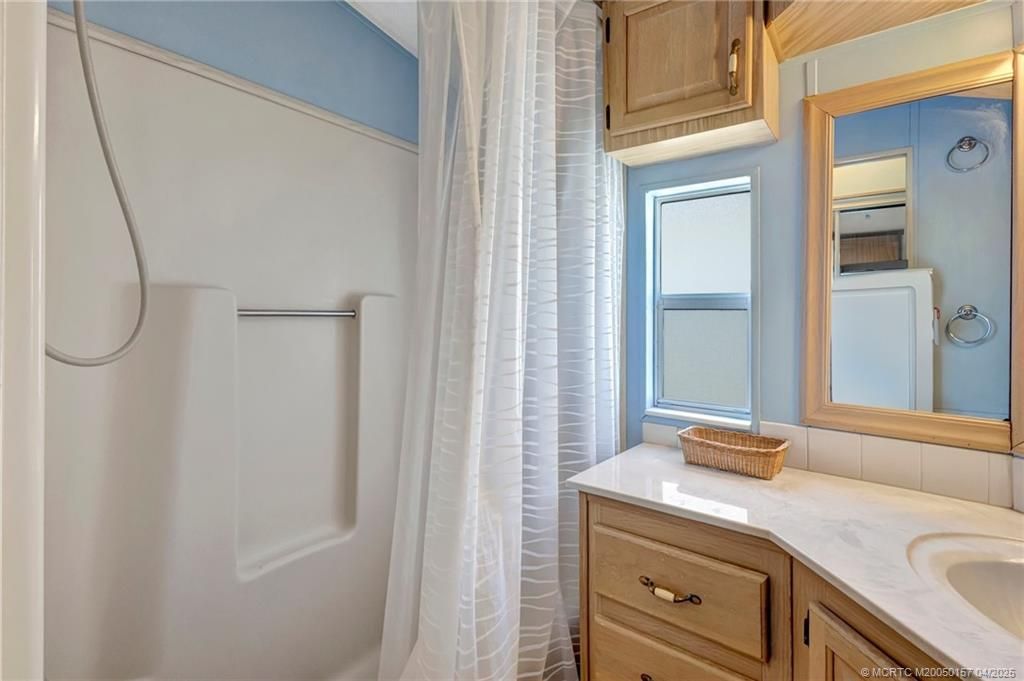 10725 S Ocean Drive, Unit 437, Jensen Beach, FL 34957 Photo