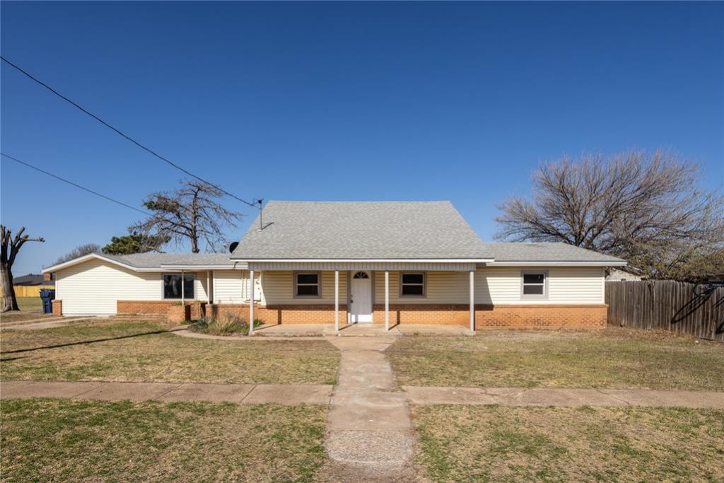207 N Reimer Street, Corn, OK 73024 Main Photo