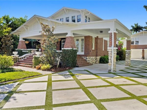 1230 Caloosa DR, FORT MYERS, FL 33901