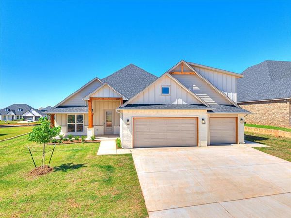 9205 SW 35th Street, Oklahoma City, OK 73179