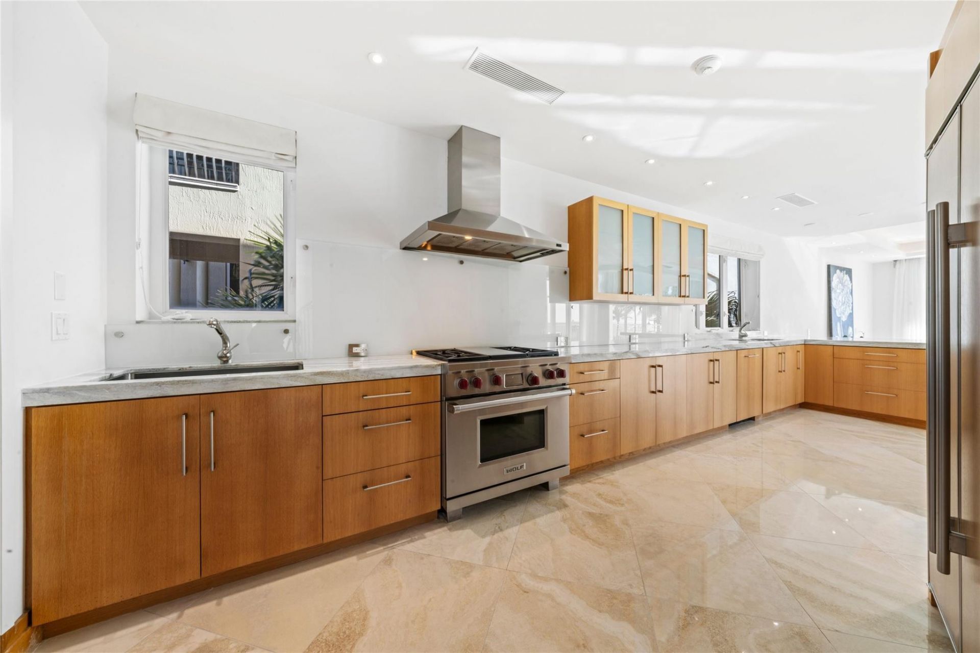 1525 N Fort Lauderdale Beach Blvd, Fort Lauderdale, FL 33304 Photo