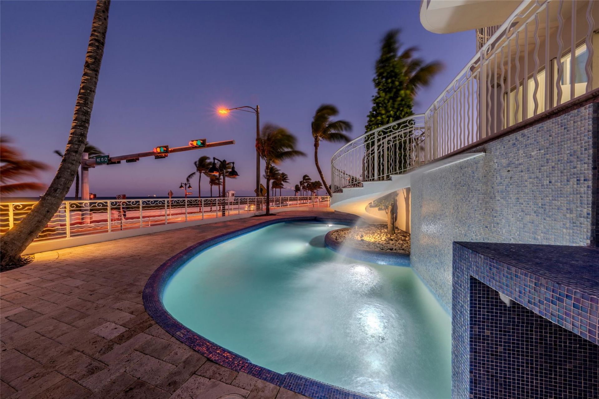 1525 N Fort Lauderdale Beach Blvd, Fort Lauderdale, FL 33304 Photo