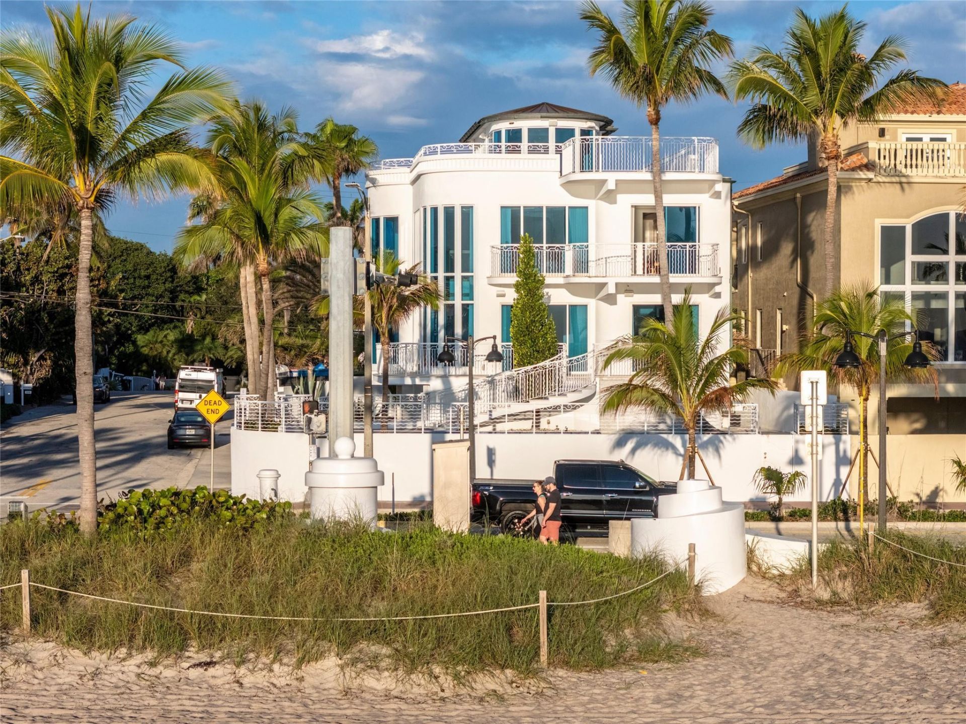 1525 N Fort Lauderdale Beach Blvd, Fort Lauderdale, FL 33304 Photo