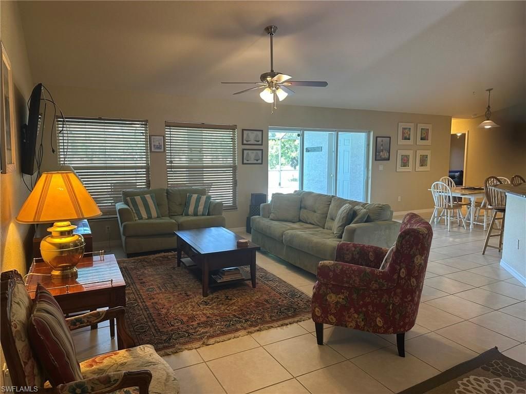 1722 NW 24th Pl, Cape Coral, FL 33993 Photo