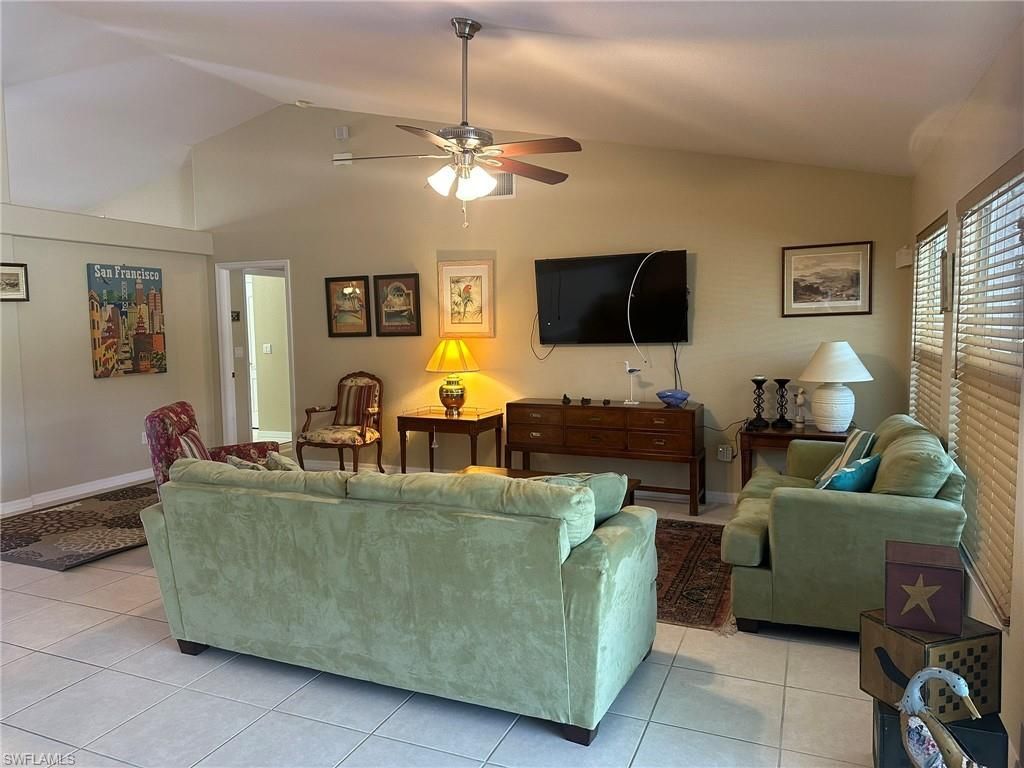 1722 NW 24th Pl, Cape Coral, FL 33993 Photo