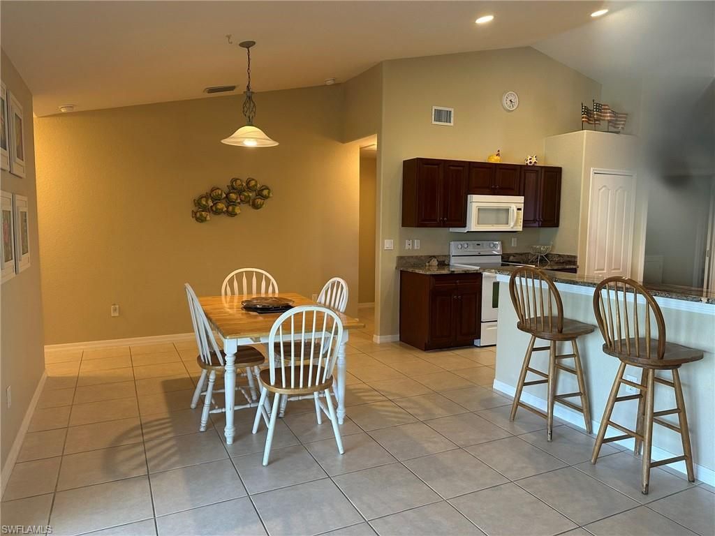 1722 NW 24th Pl, Cape Coral, FL 33993 Photo