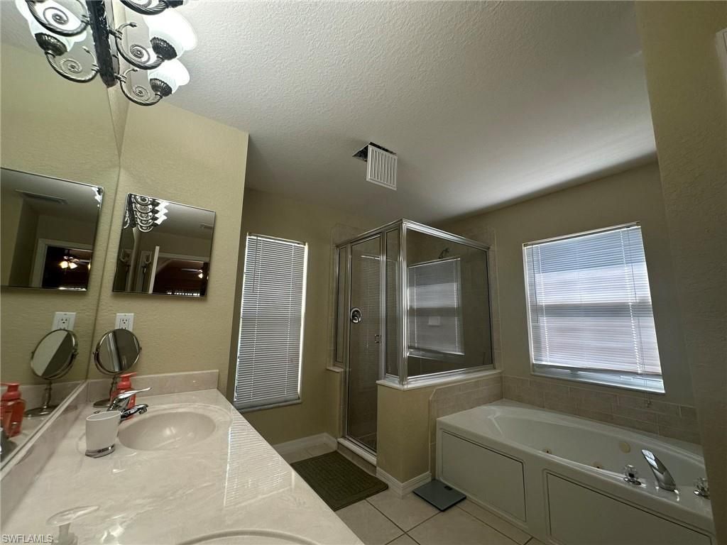 1722 NW 24th Pl, Cape Coral, FL 33993 Photo