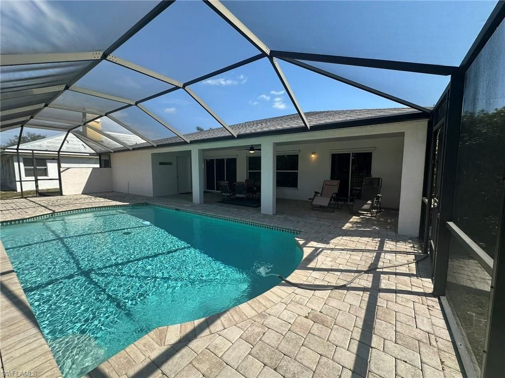 1722 NW 24th Pl, Cape Coral, FL 33993 Photo