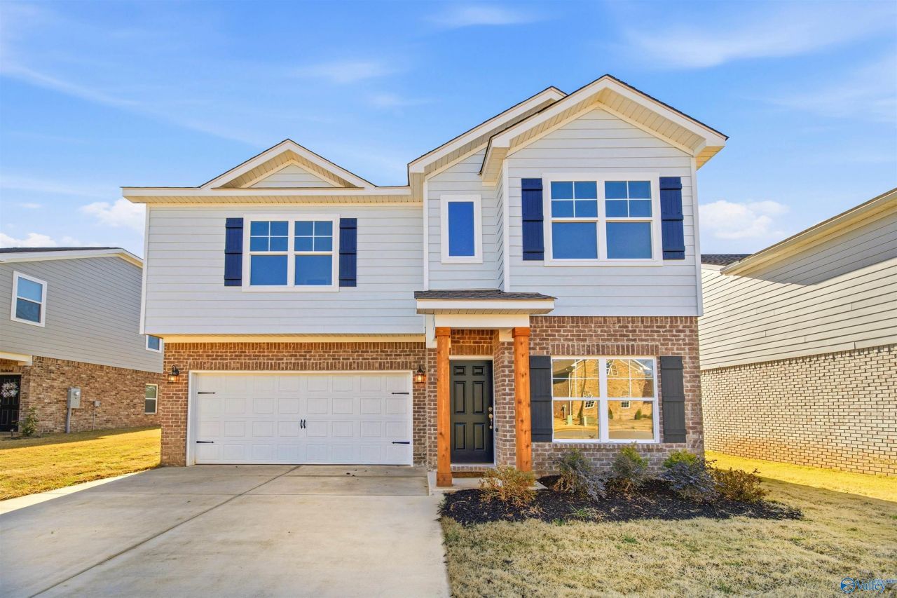 336 Summit Lakes Drive, Athens, AL 35613 Main Photo