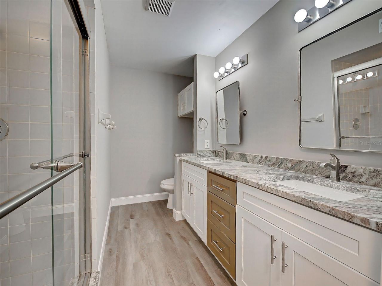429 Cerromar Lane, Unit 352, Venice, FL 34293 Photo
