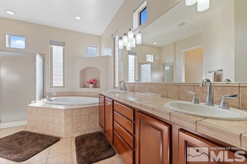 9900 Wilbur May Parkway, Unit 2704, Reno, NV 89521 Photo