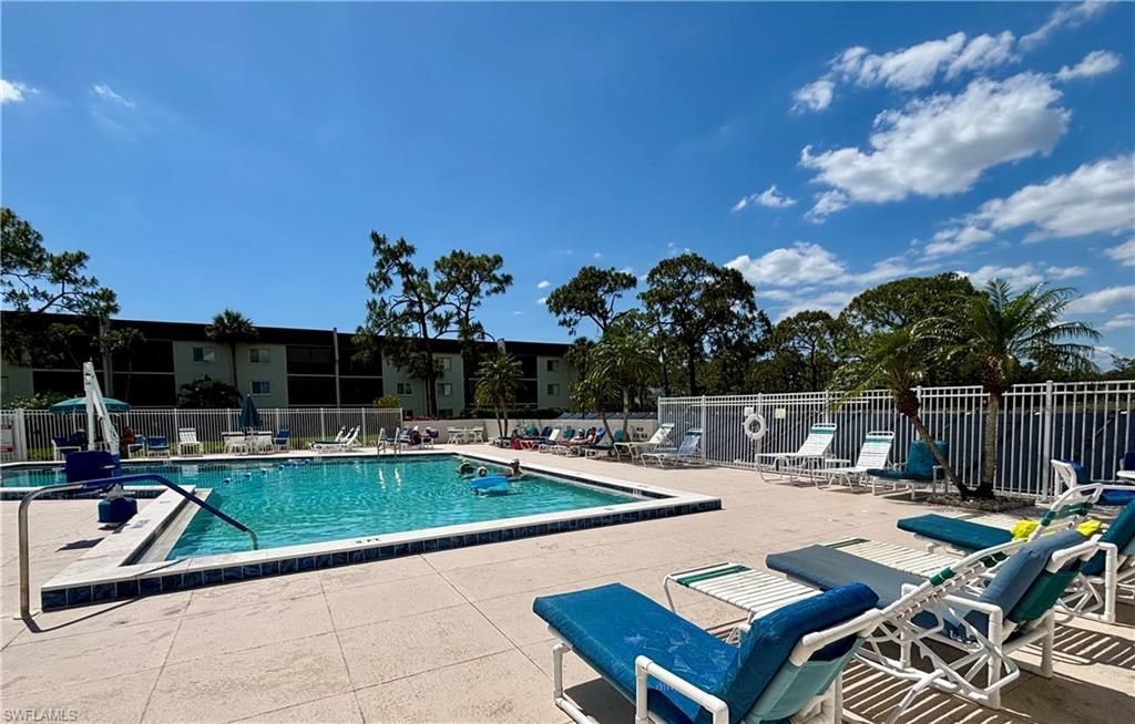 25808 Cockleshell Dr, Unit 315, Bonita Springs, FL 34135 Photo