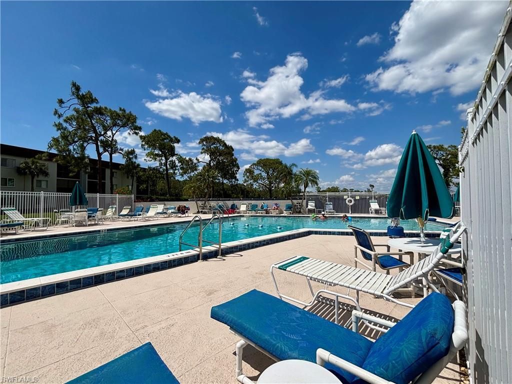 25808 Cockleshell Dr, Unit 315, Bonita Springs, FL 34135 Photo