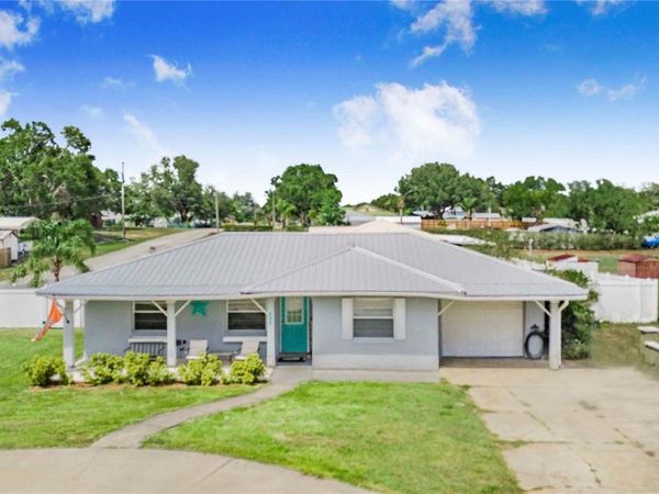 498 W 7TH STREET, FROSTPROOF, FL 33843