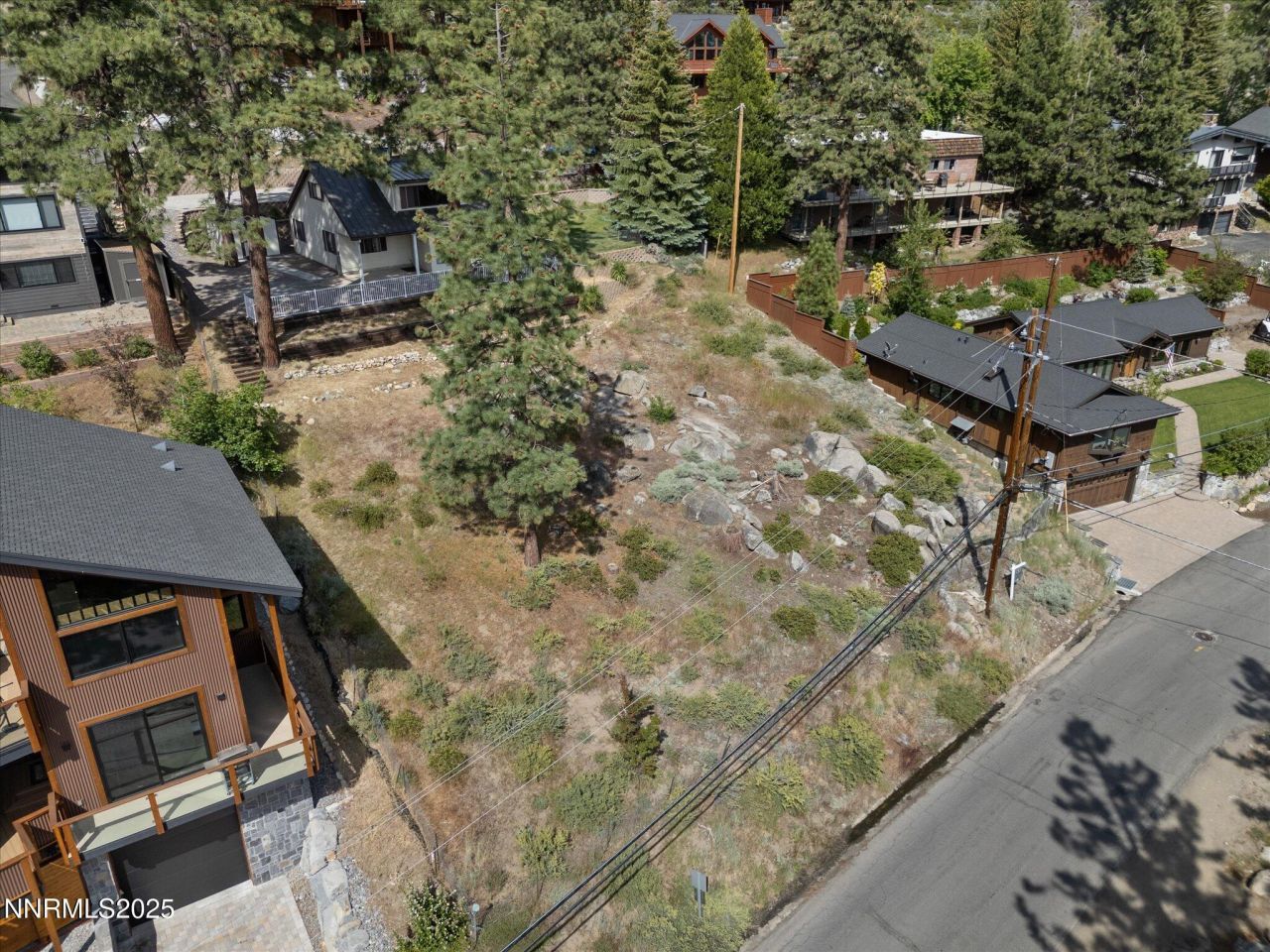 621 Lakeview Drive, Zephyr Cove, NV 89448 Photo