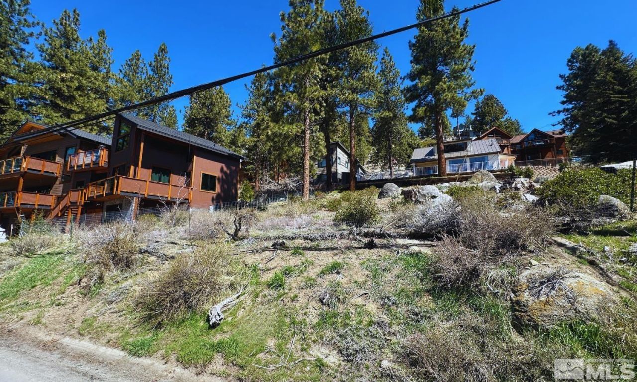 621 Lakeview Drive, Zephyr Cove, NV 89448 Photo