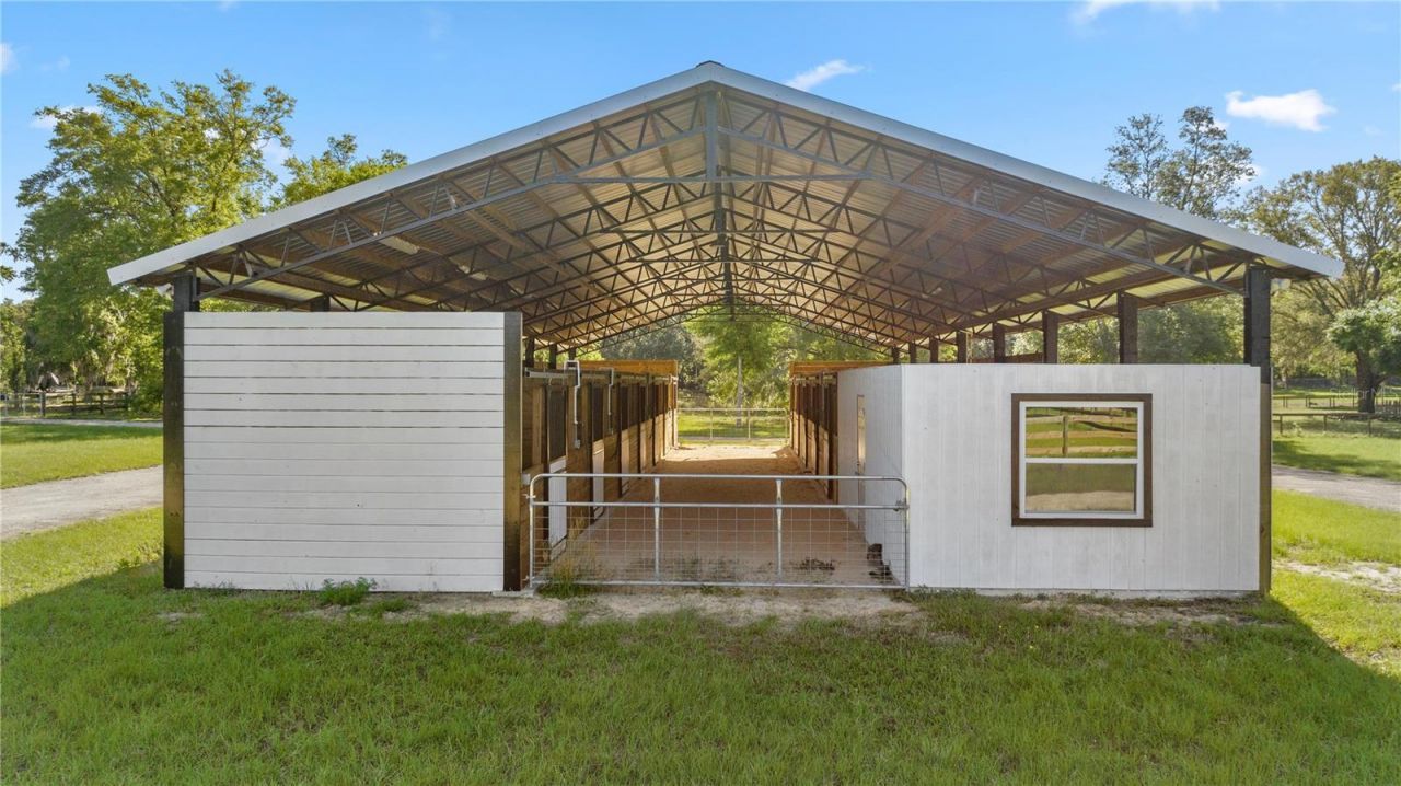 19340 SW 5th Place, Dunnellon, FL 34431 Photo