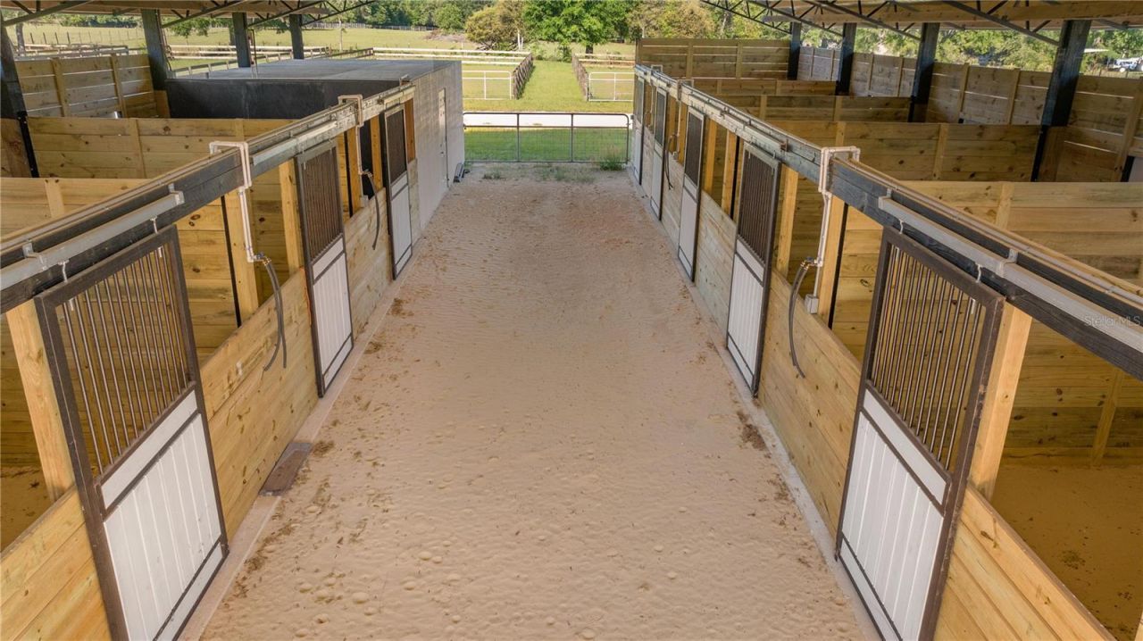 19340 SW 5th Place, Dunnellon, FL 34431 Photo